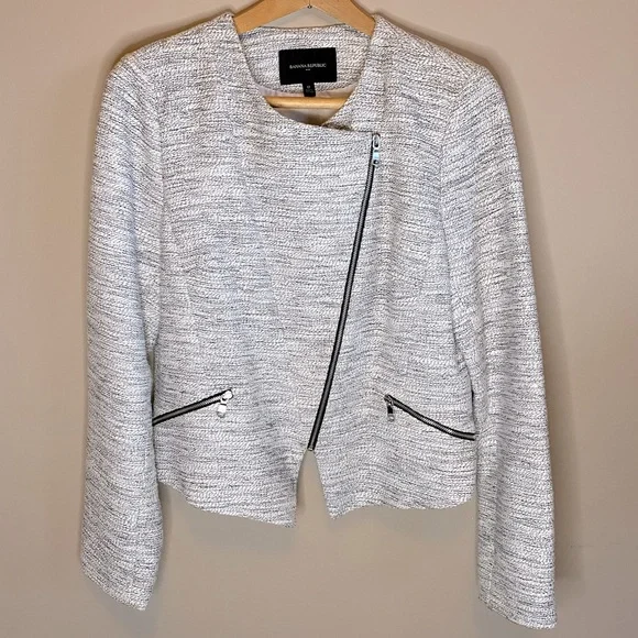 ❗️SOLD❗️Banana Republic Moto Jacket - Picture 6 of 10